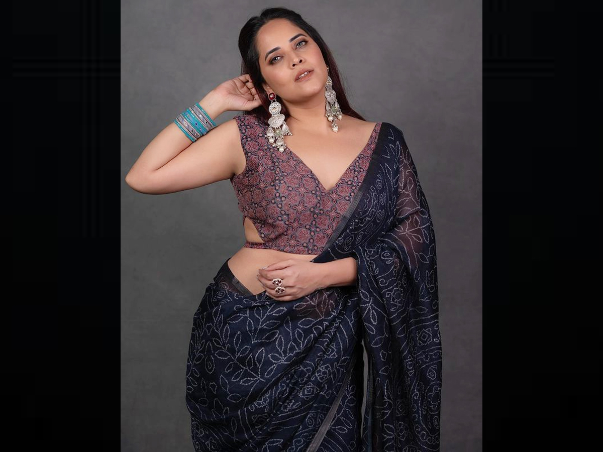 Anasuya Bharadwaj In Traditional Attire - Sakshi10