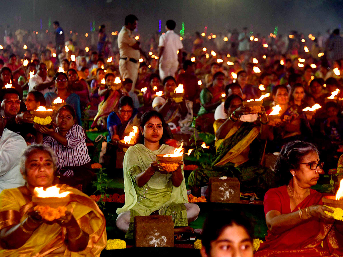 Karthika Deepotsavam In Tirupati Photos - Sakshi1