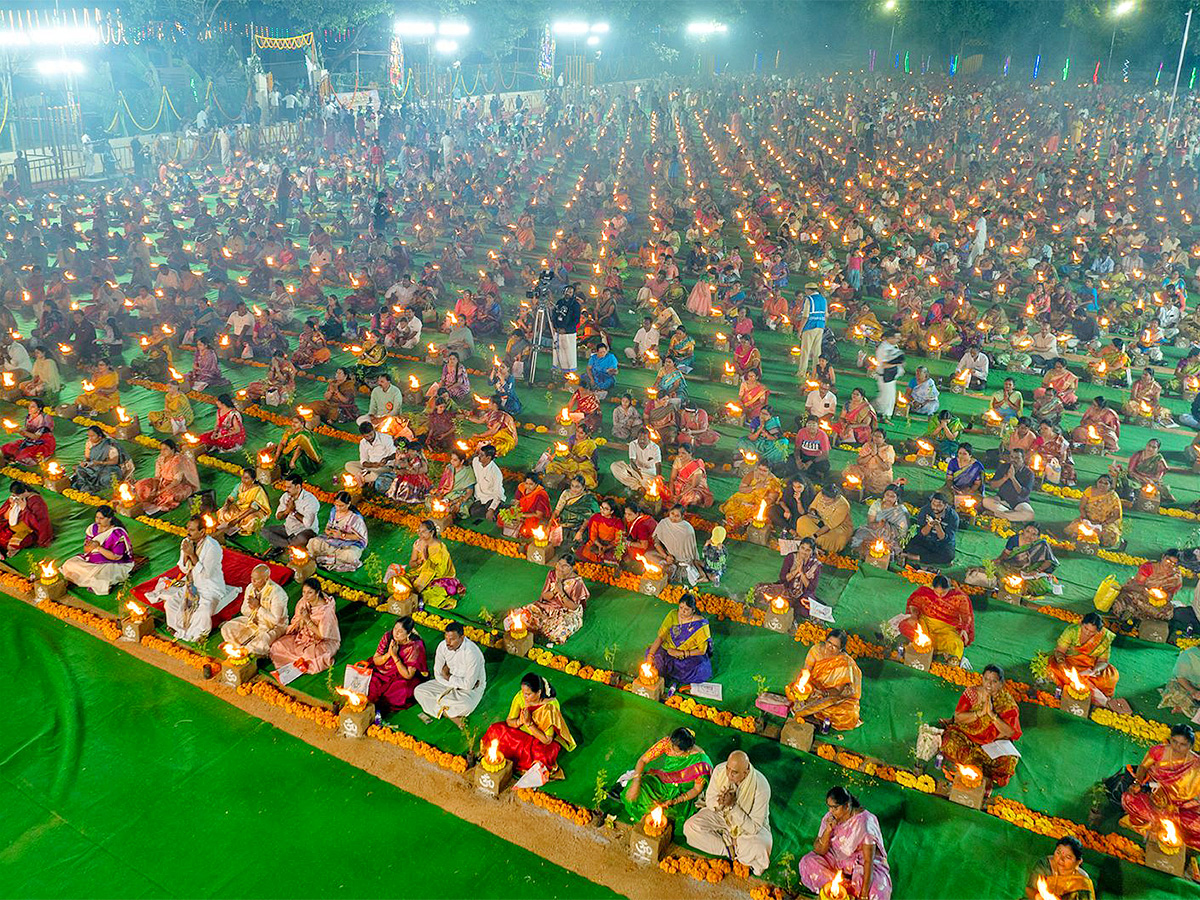 Karthika Deepotsavam In Tirupati Photos - Sakshi3