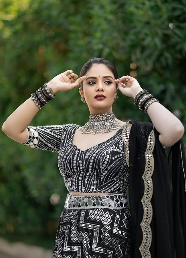  Sreemukhi Beautiful Black Dress Looks Stunning  - Sakshi7