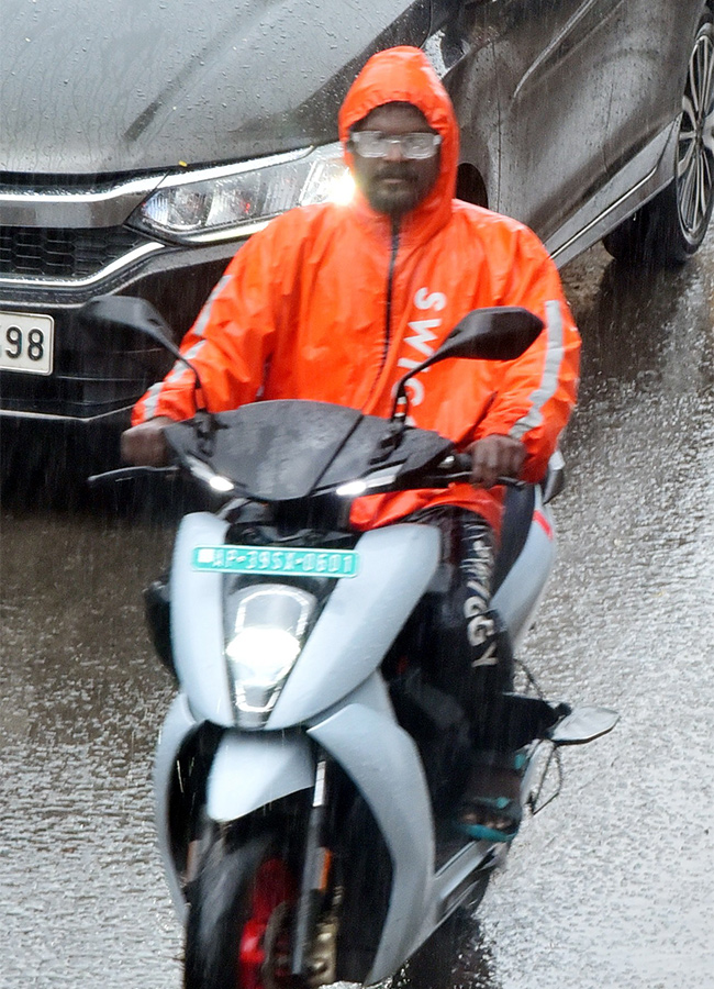 Heavy rains in Nellore District Photos - Sakshi15