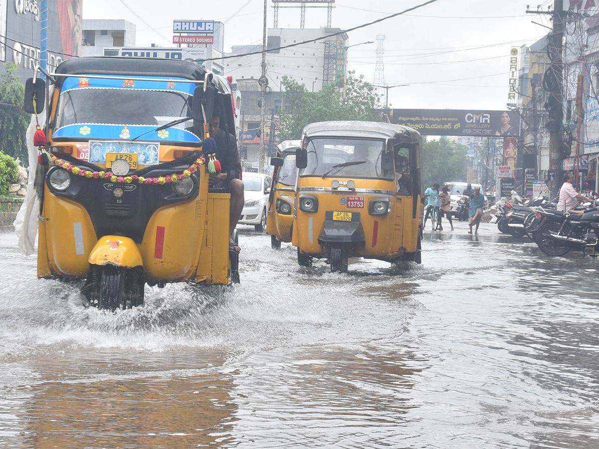 Heavy rains in Nellore District Photos - Sakshi6