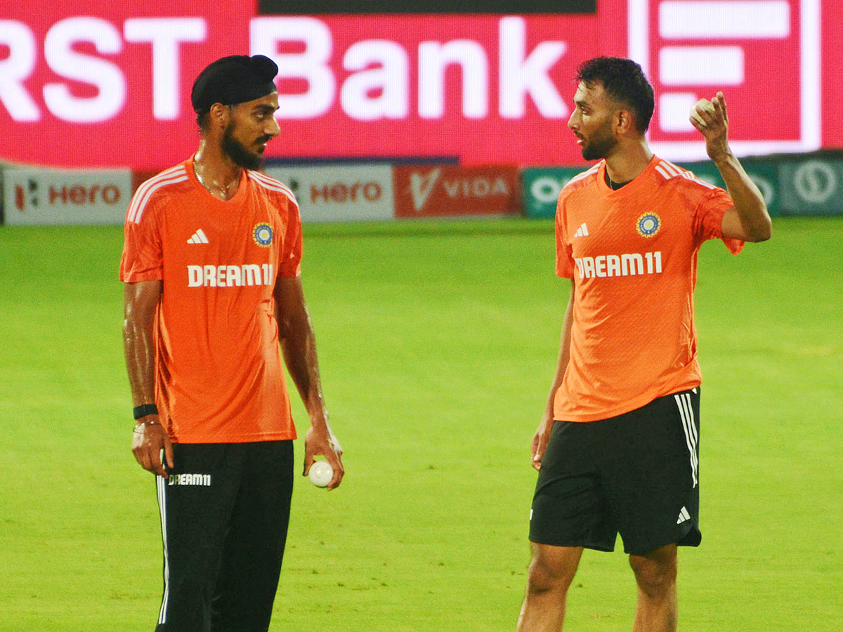 Team India practice session in Vizag Photos - Sakshi3