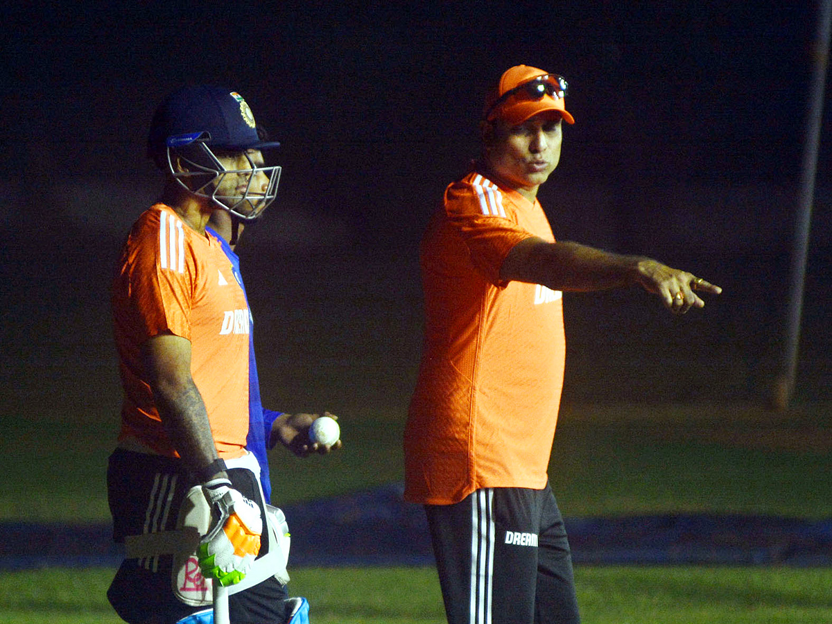 Team India practice session in Vizag Photos - Sakshi8