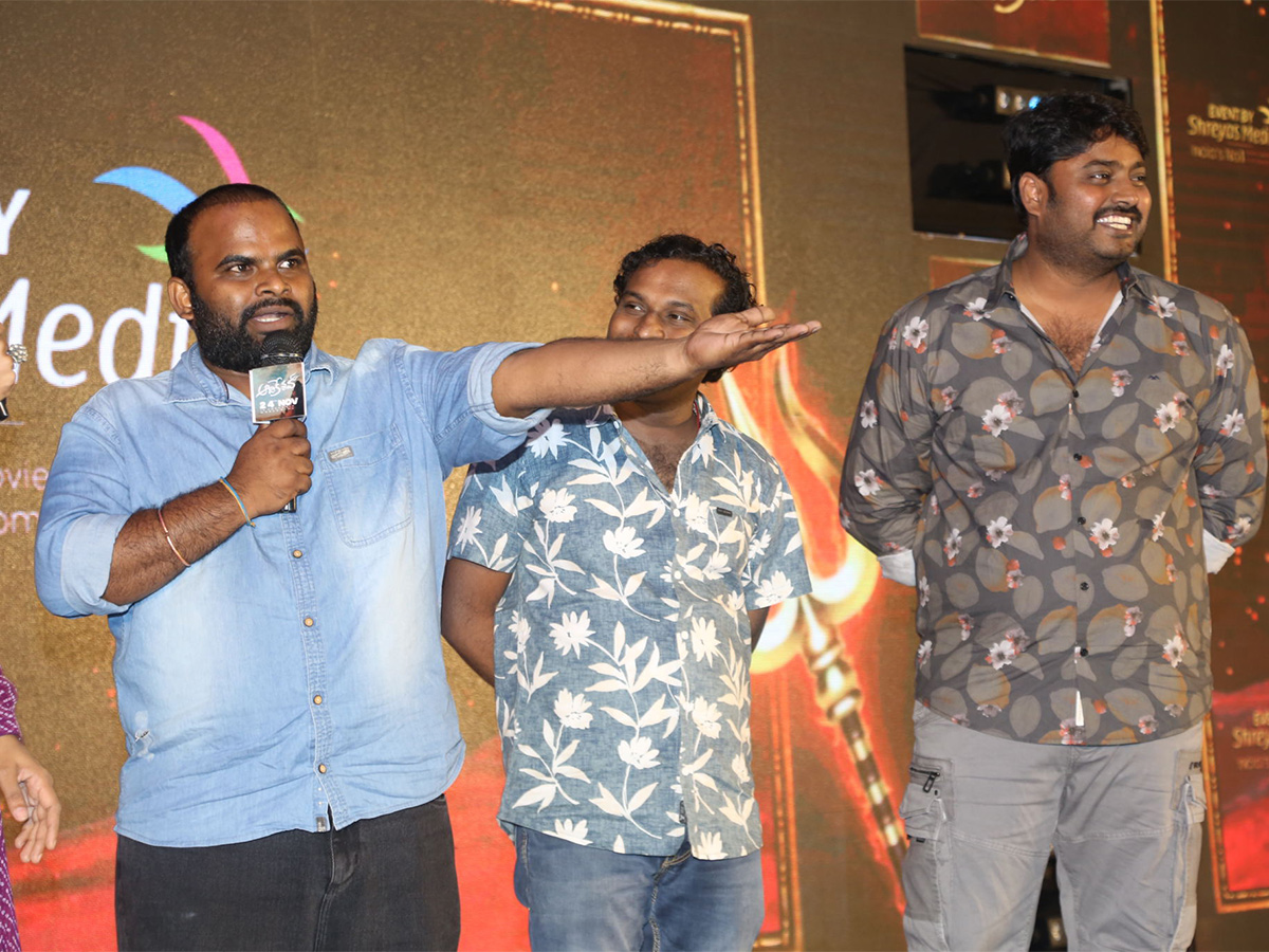 Panja Vaisshnav Tej Aadikeshava Movie Pre Release Event Pics - Sakshi14