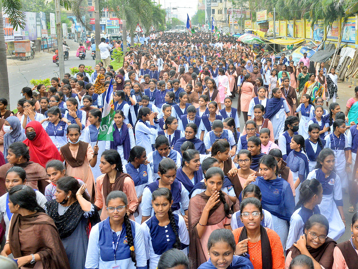 YSRCP Samajika Sadhikara Bus Yatra Photos - Sakshi11