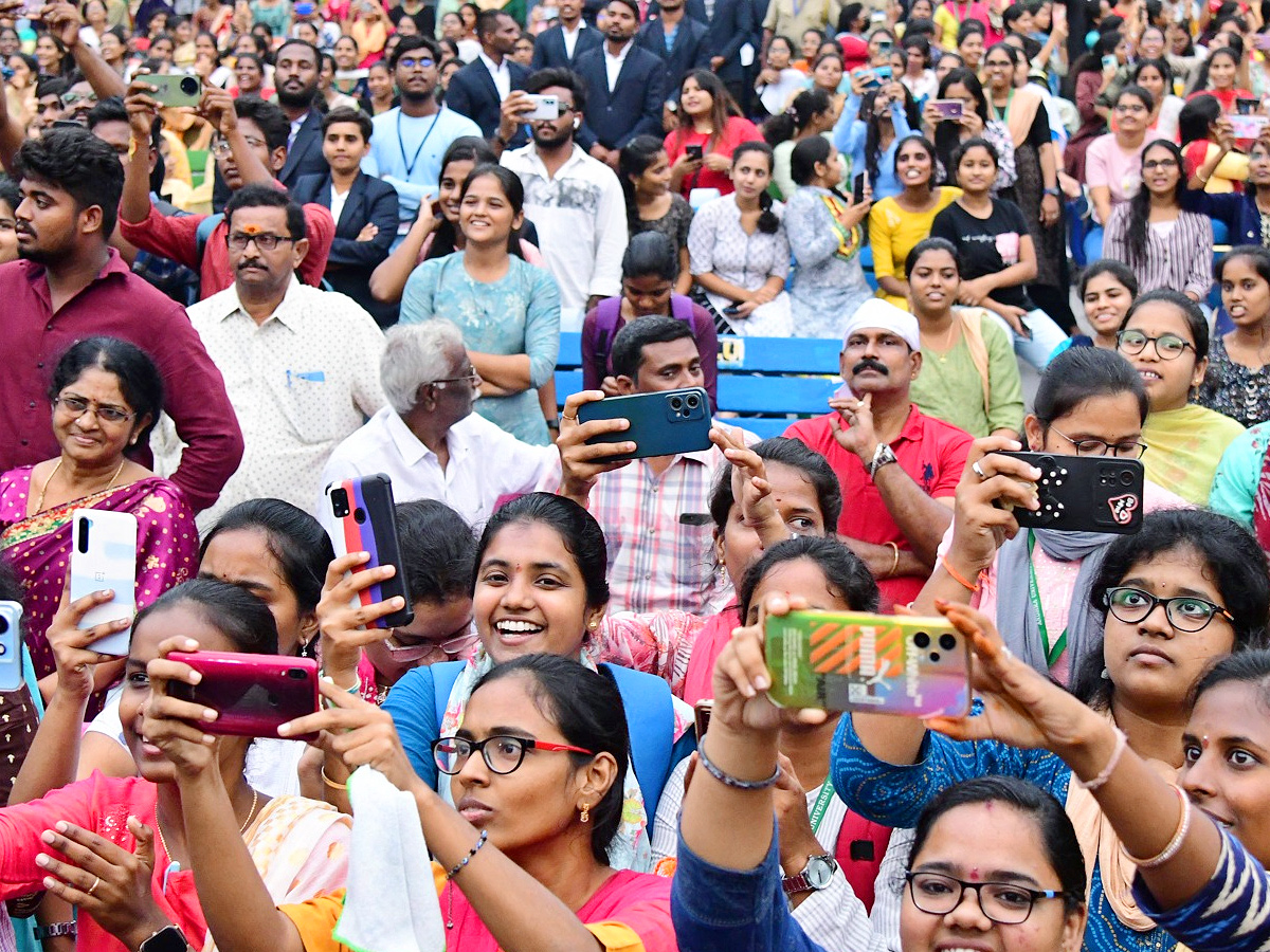 Akkineni Nagarjuna Son Akhil Visit Andhra University PHotos - Sakshi13