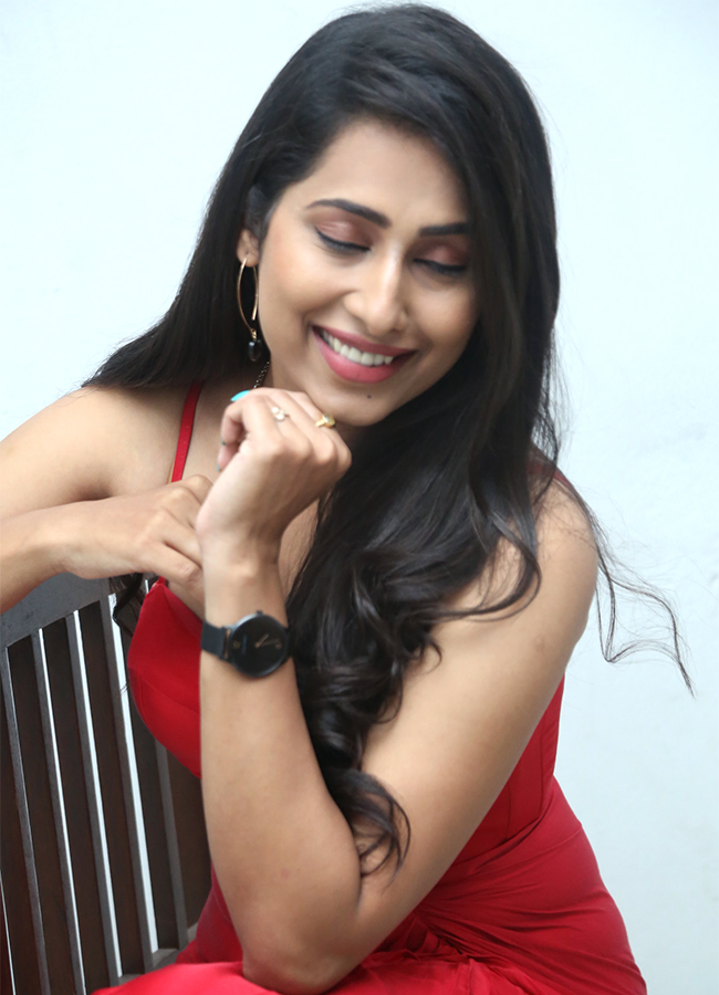 Actress Priya Hegde ​Hot pics - Sakshi13