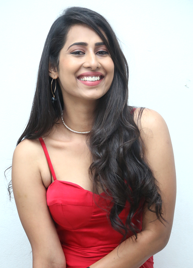 Actress Priya Hegde ​Hot pics - Sakshi28