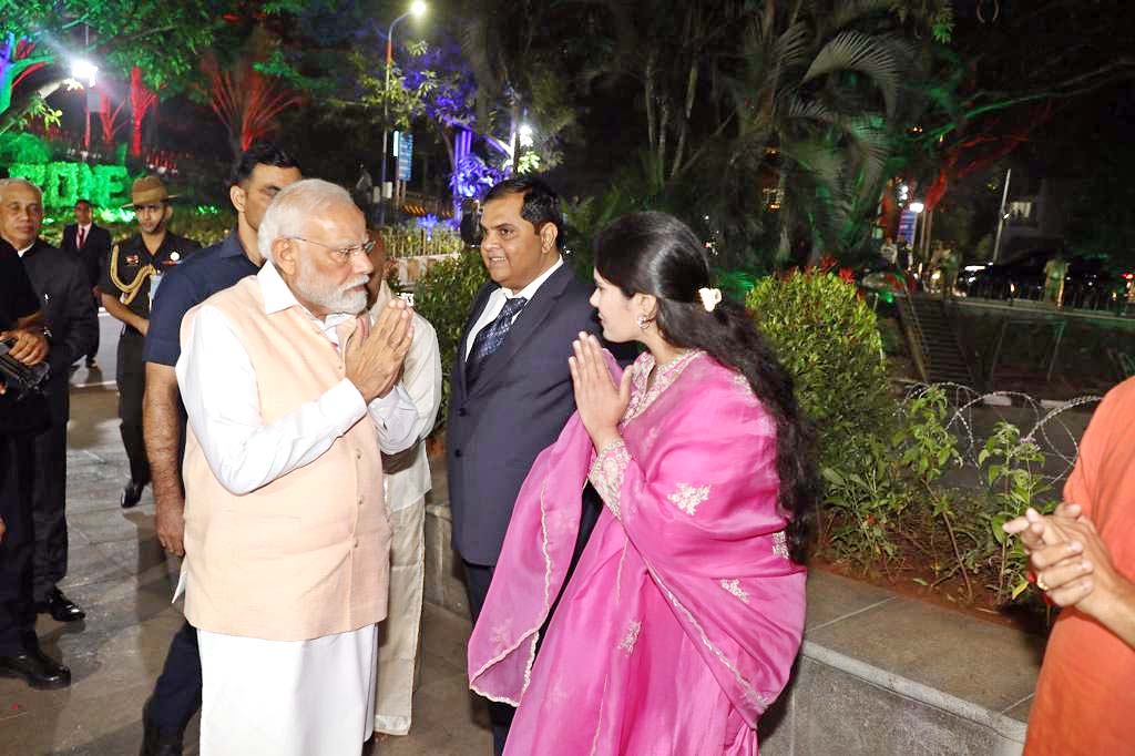 PM Narendra Modi Visits Tirumala Temple HD Photos - Sakshi20