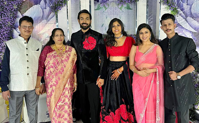 Bigg Boss Maanas Nagulapalli And Srija Marriage Reception Photos - Sakshi1