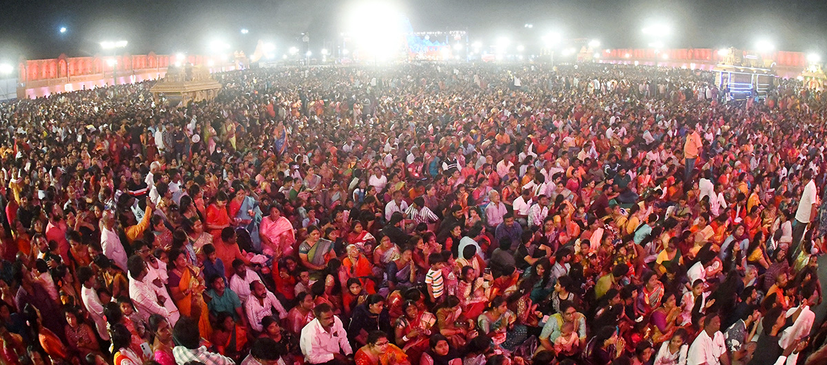 PM Narendra Modi Attends Koti Deepotsavam 2023 at NTR Stadium - Sakshi7