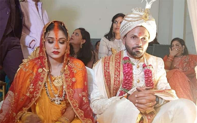 Indian Cricketer Mukesh Kumar Wedding Pics - Sakshi3