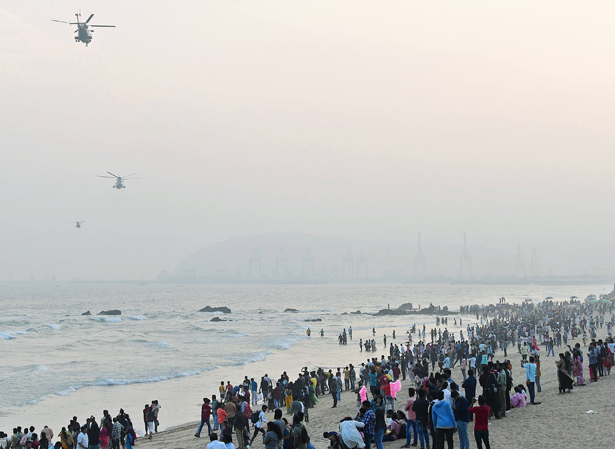 navy day celebration in visakhapatnam - Sakshi7