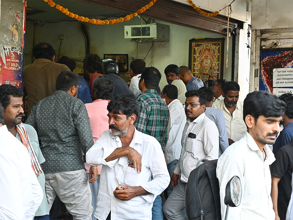 wine shop closed at Telangana Assembly Elections - Sakshi4