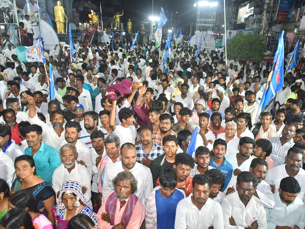 YSRCP Samajika Sadhikara Bus Yatra Photos - Sakshi26