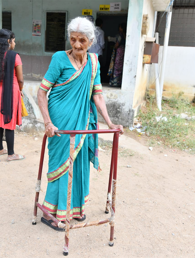 Voting Telangana Assembly Elections 2023 Pics - Sakshi24