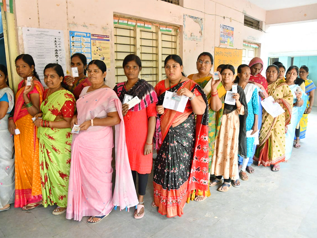 Voting Telangana Assembly Elections 2023 Pics - Sakshi26