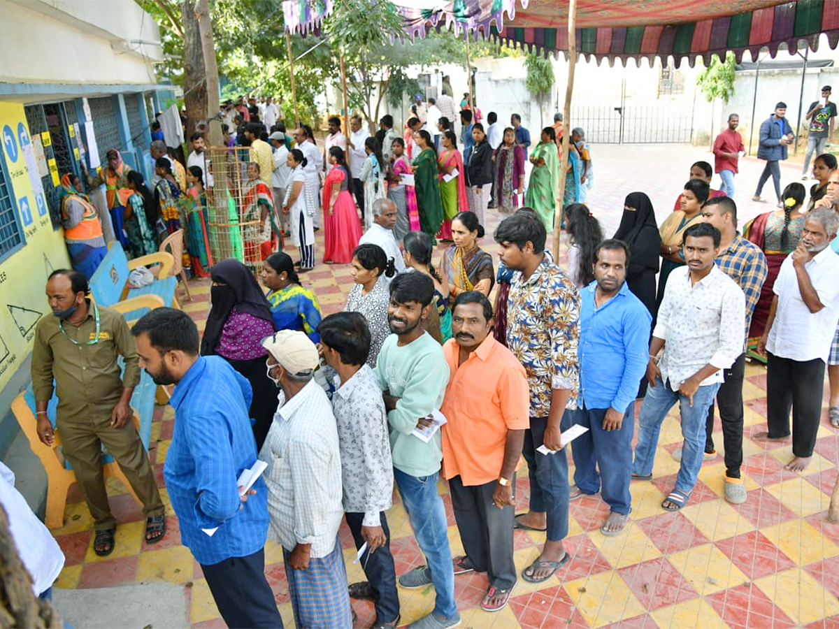 Voting Telangana Assembly Elections 2023 Pics - Sakshi28