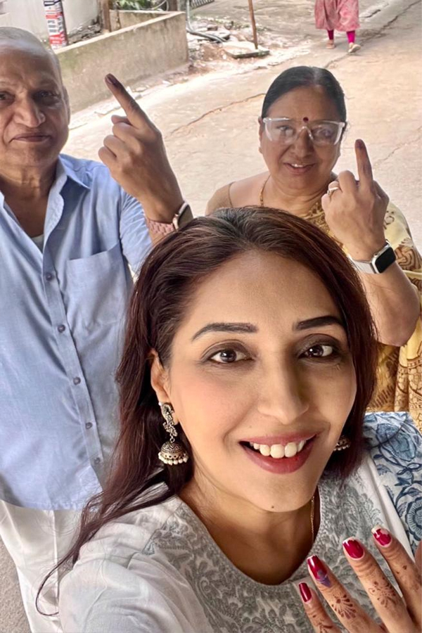 Sakshi Selfie Mania Telangana Elections 2023 Photos - Sakshi33