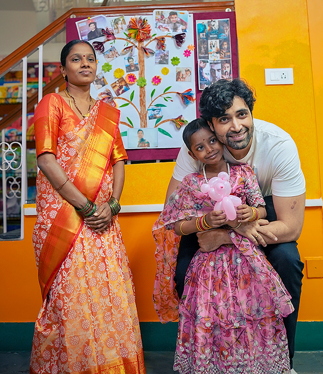 Adivi Sesh Meets Children Fighting Cancer At St Jude India Childcare Centre - Sakshi13