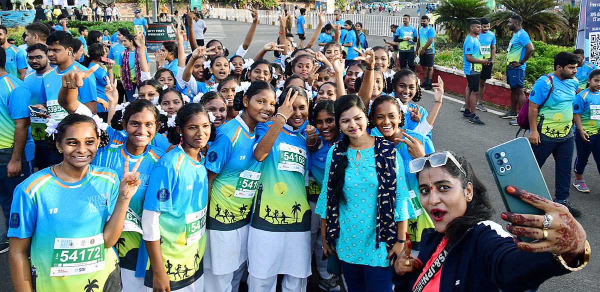 Vizag Navy Marathon 2023 Photos - Sakshi3