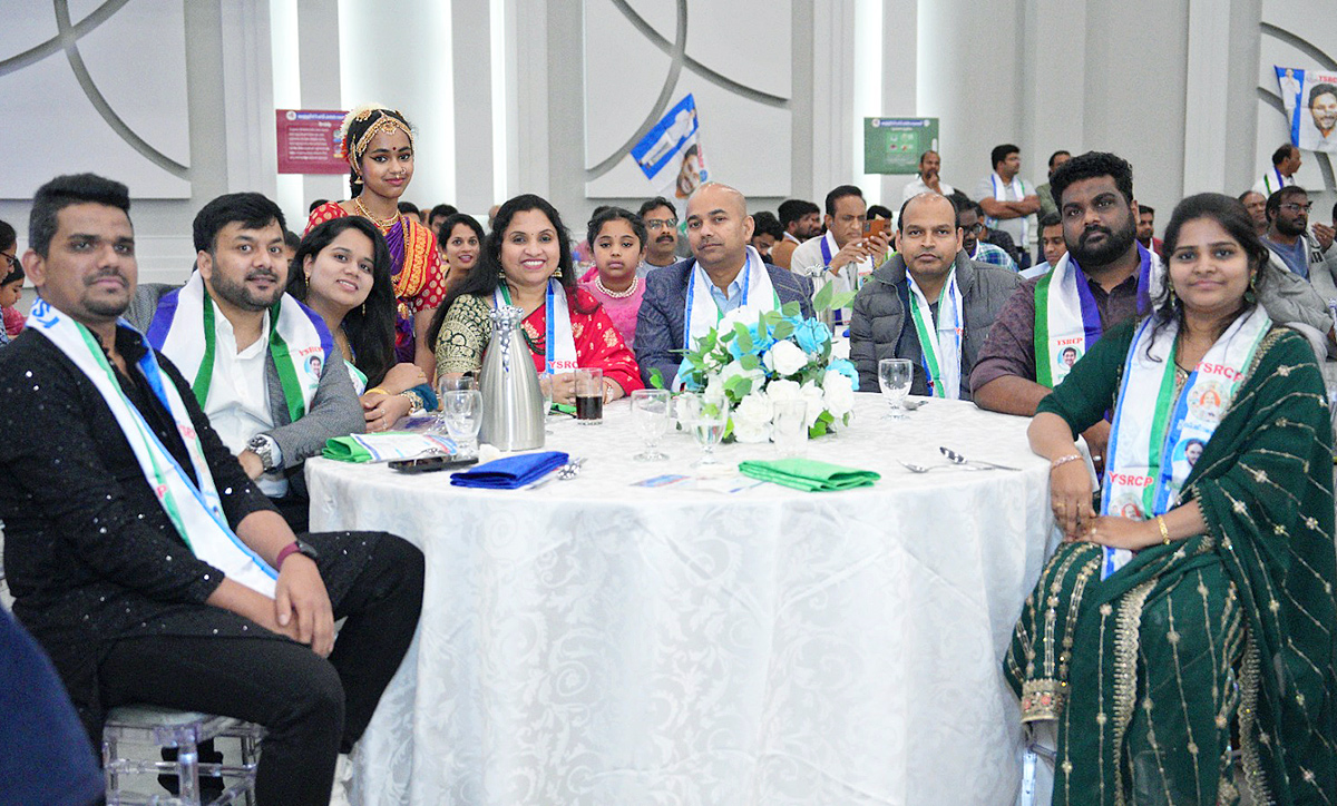 Meeting of YSRCP NRI Members In Canada - Sakshi20