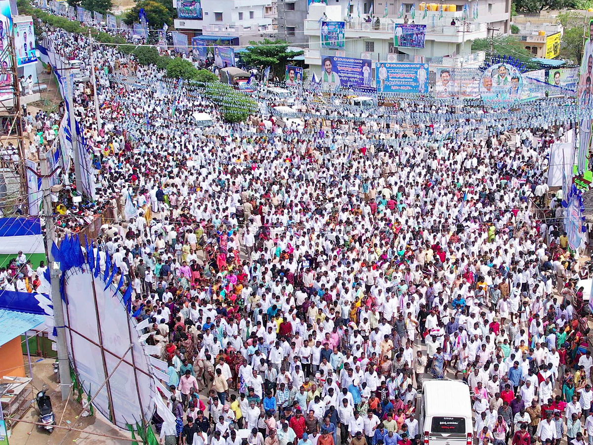 YSR Rythu Bharosa Program At Puttaparthi Photos - Sakshi5