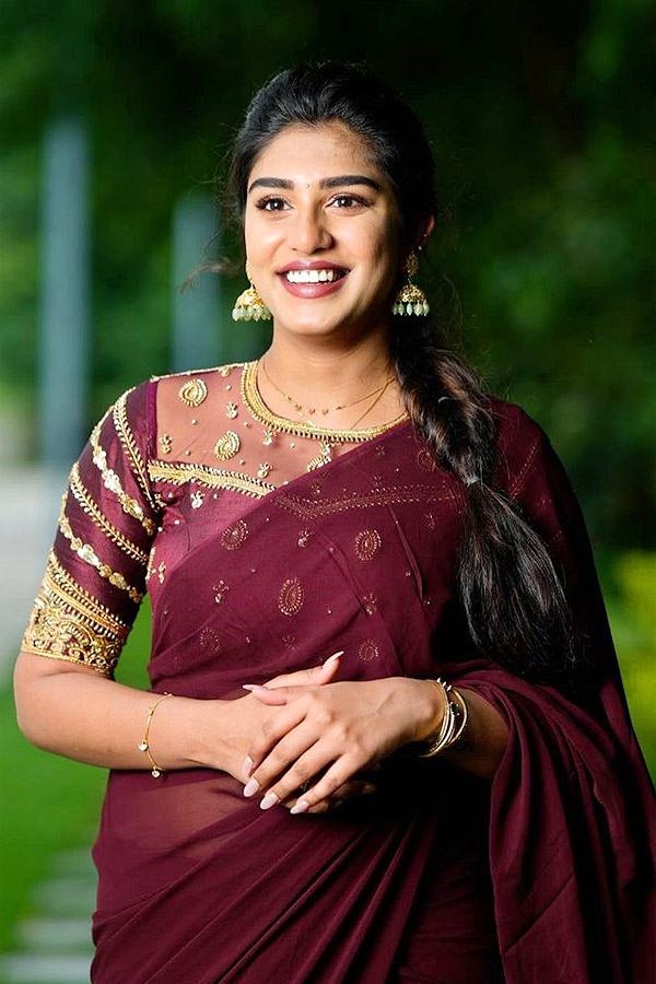 Actress Surekha Vani Daughter Supritha Latest Stunning Photos - Sakshi7