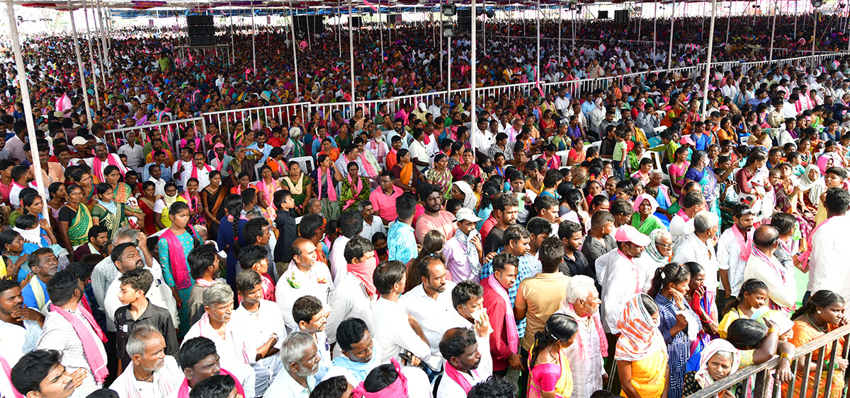 CM KCR full speech in Praja Ashirvada Sabha Photos - Sakshi13