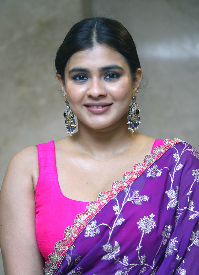 Hebah Patel New Photoshoot - Sakshi19