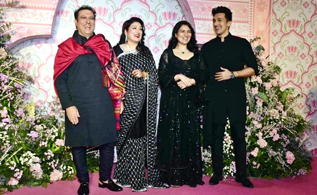 Katrina Kaif, Salman Khan and Other Bollywood Celebrities Grace Ramesh Taurani Diwali Bash Photos - Sakshi9