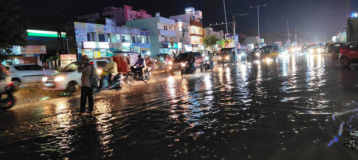 Heavy rain in vijayawada - Sakshi9