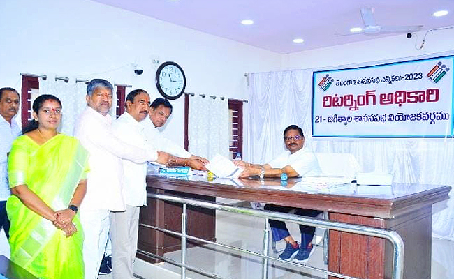 Telangana Political Leaders File Election Nomination Papers Photos - Sakshi14