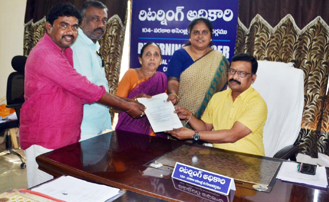 Telangana Political Leaders File Election Nomination Papers Photos - Sakshi20