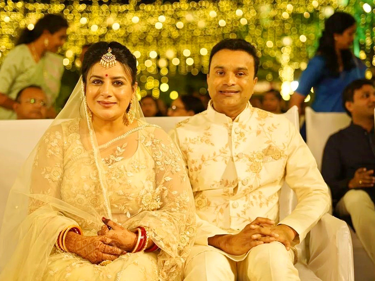 Actress Pooja Gandhi Gets Married To Vijay Ghorpade PHotos - Sakshi8