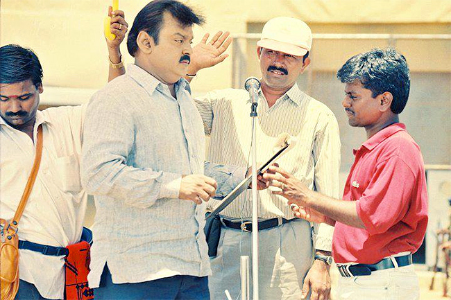 Captain Vijayakanth Rare Photos - Sakshi25