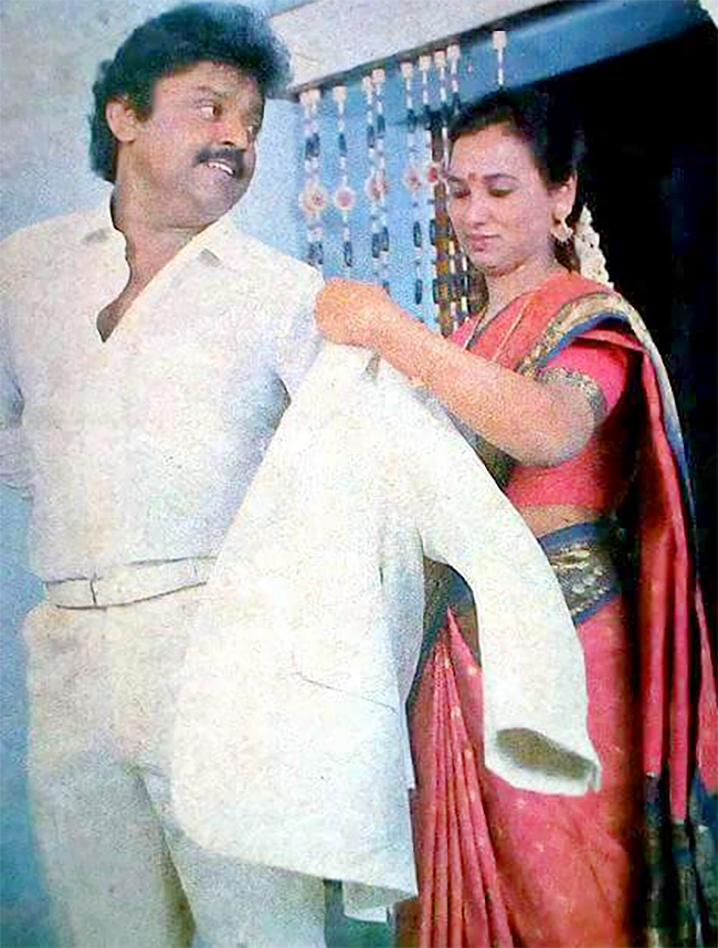 Captain Vijayakanth Rare Photos - Sakshi3