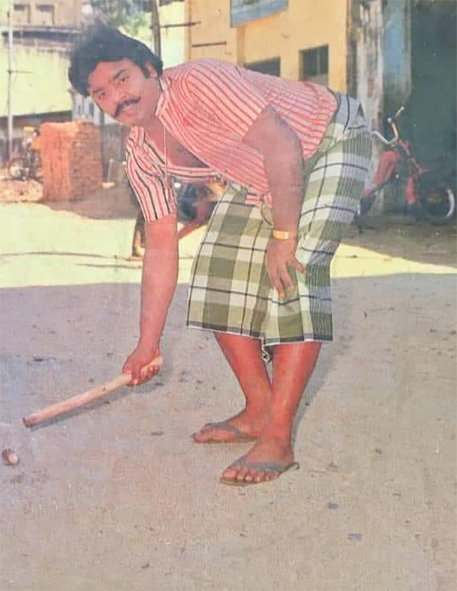 Captain Vijayakanth Rare Photos - Sakshi31