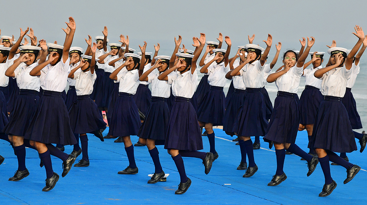 navy day celebration in visakhapatnam photos - Sakshi12