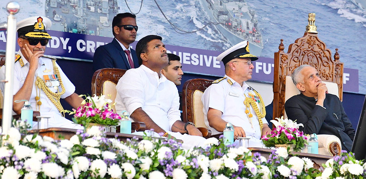 Navy Day Celebration 2023 Visakhapatnam Photos - Sakshi26