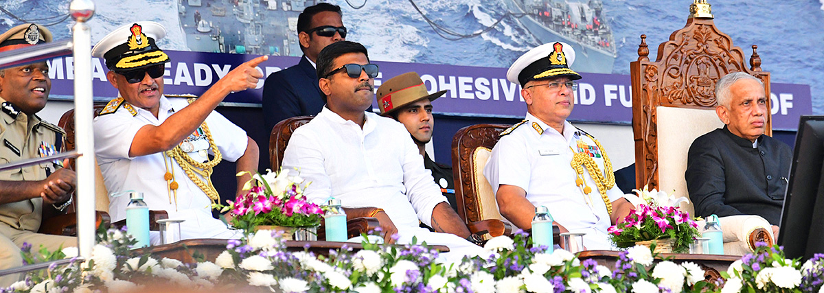 Navy Day Celebration 2023 Visakhapatnam Photos - Sakshi27