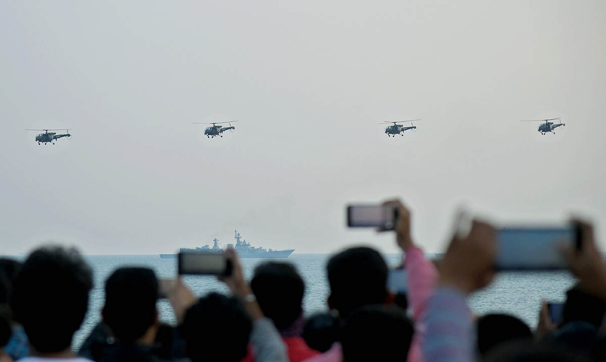 Navy Day Celebration 2023 Visakhapatnam Photos - Sakshi42