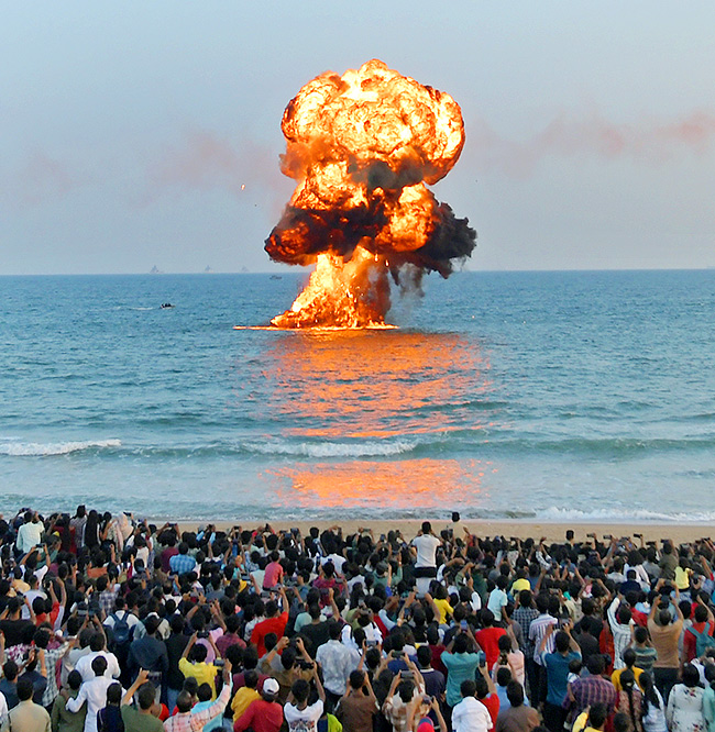 Navy Day Celebration 2023 Visakhapatnam Photos - Sakshi44