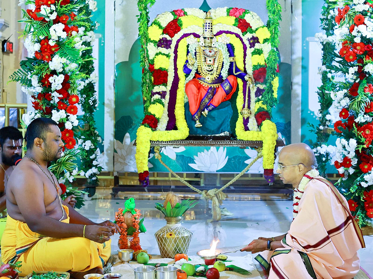 Hare Krishna Golden Temple brahmotsavam Banjara Hills - Sakshi2