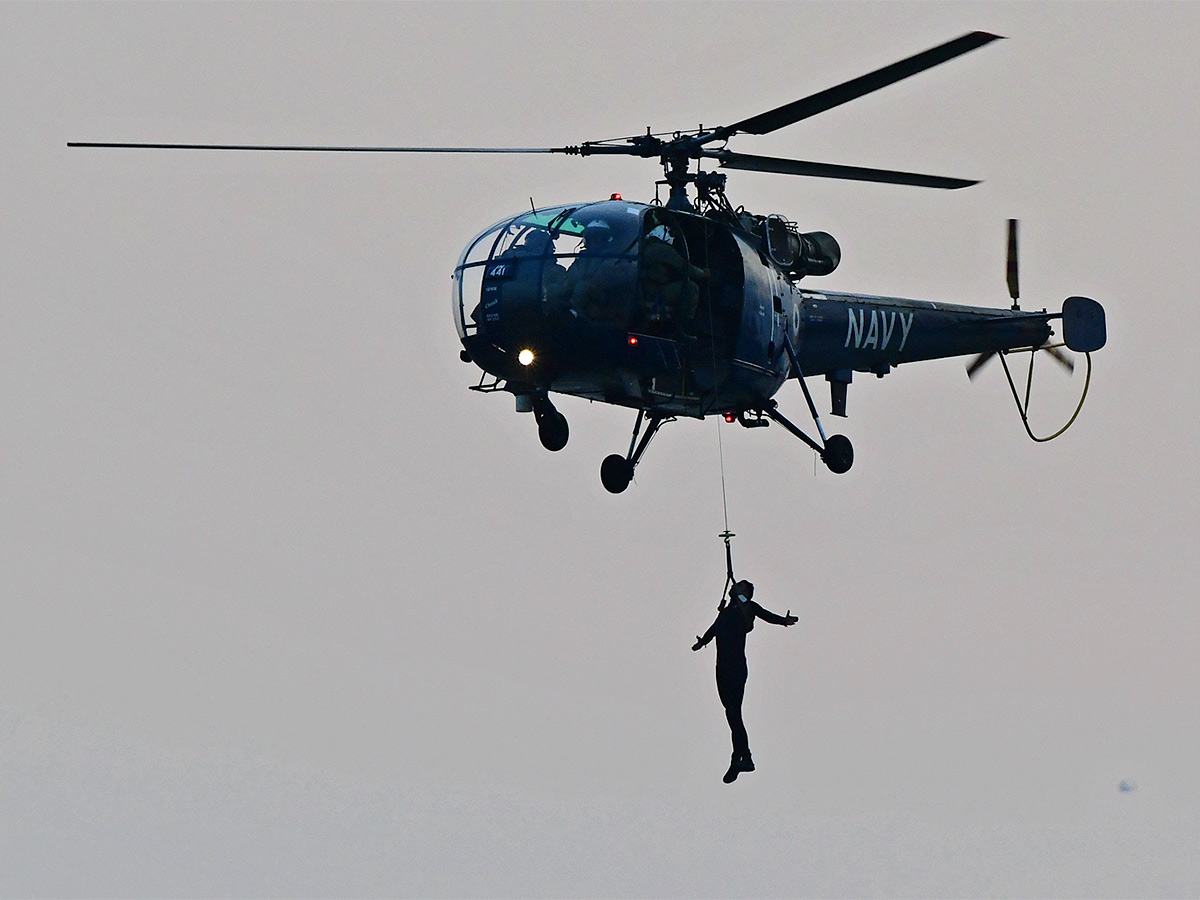 Navy Day Celebration 2023 Visakhapatnam Photos - Sakshi7