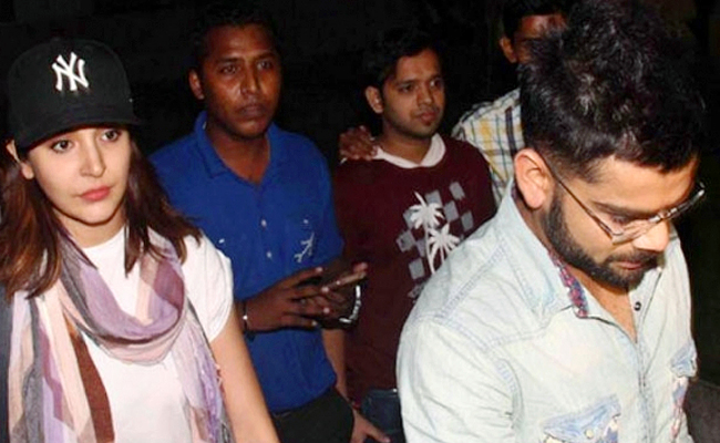 Virat Kohli, Anushka Sharma 6th Marriage Anniversary Photos - Sakshi16