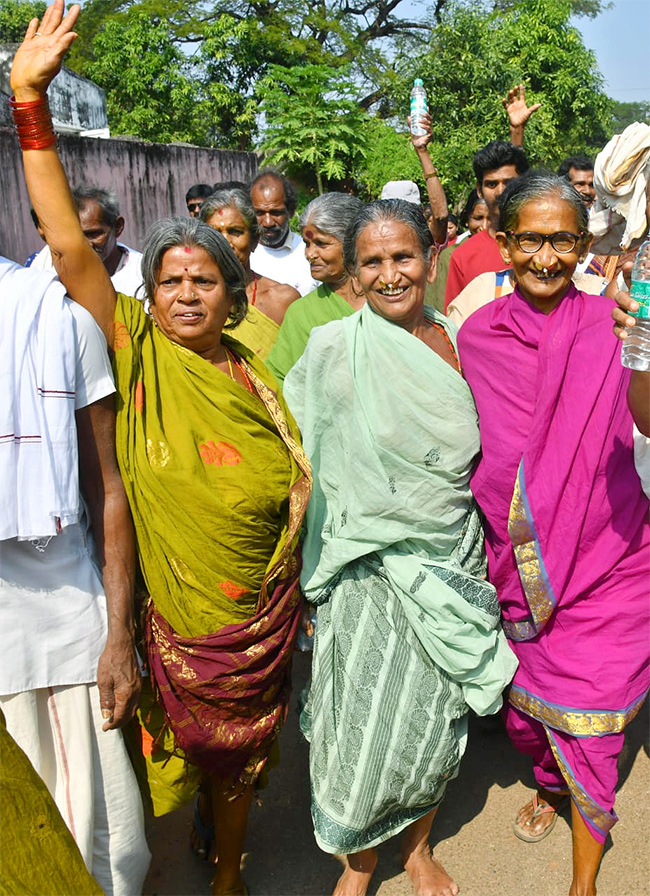 CM YS Jagan Visit Uddanam Photos - Sakshi27