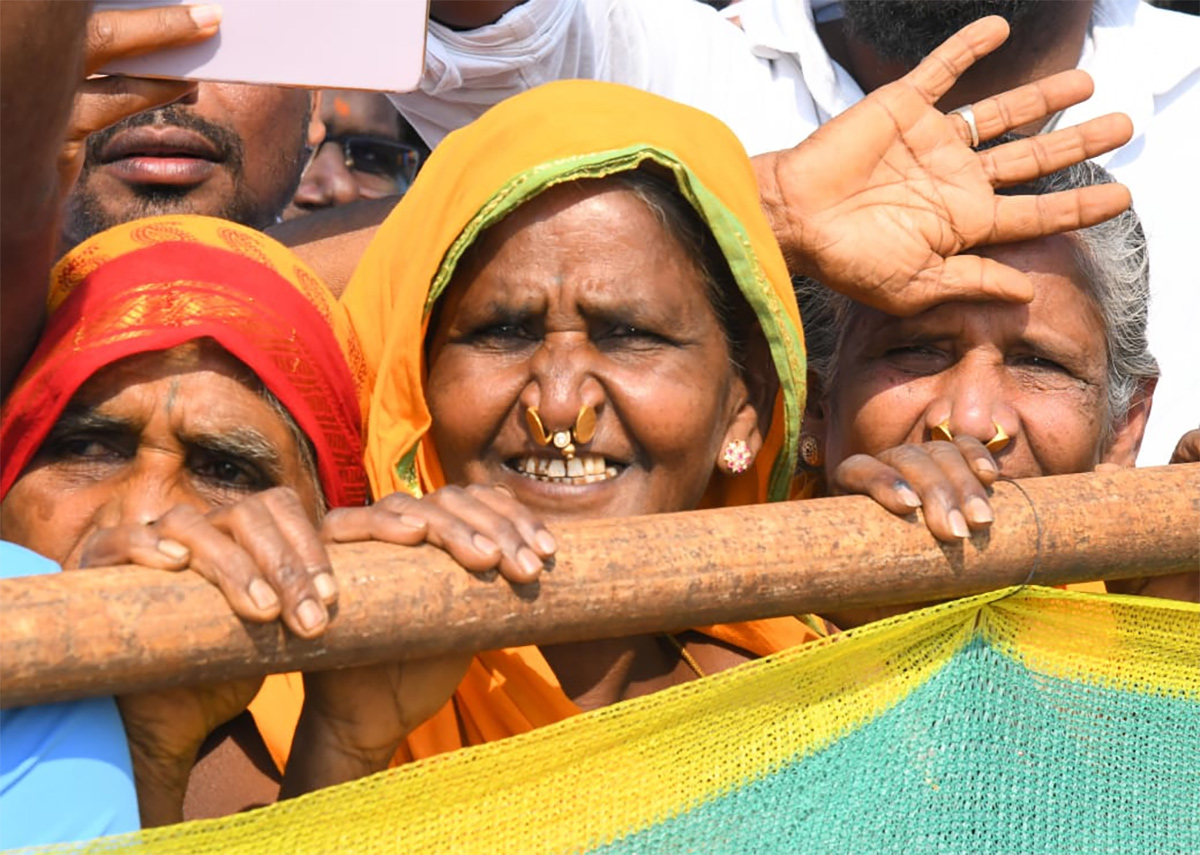 CM YS Jagan Visit Uddanam Photos - Sakshi40