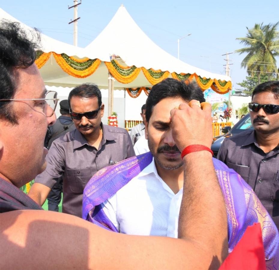 CM YS Jagan Visit Uddanam Photos - Sakshi8